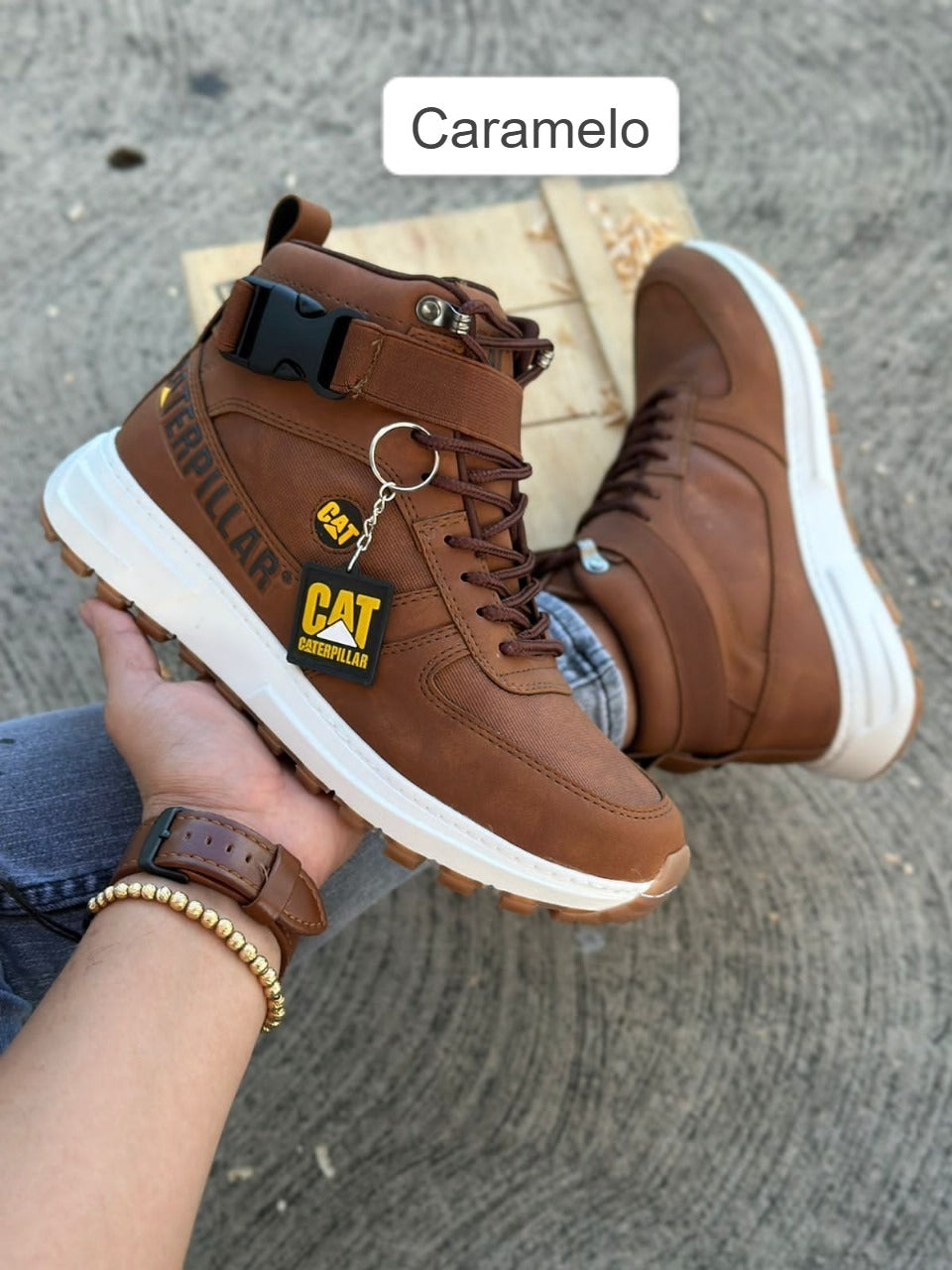 Nuevas Botas Cat