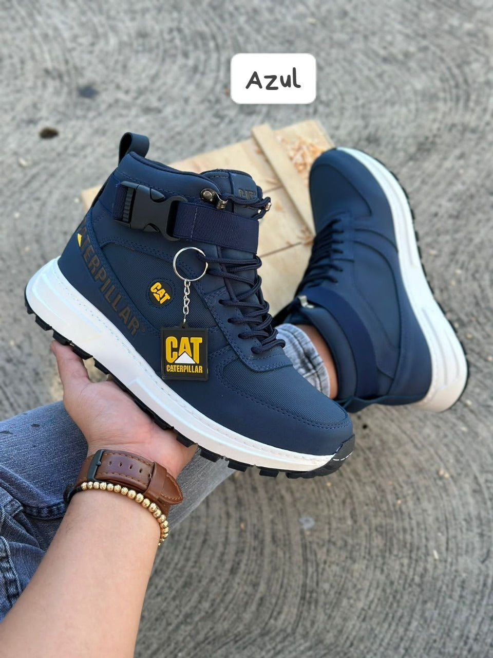 Nuevas Botas Cat