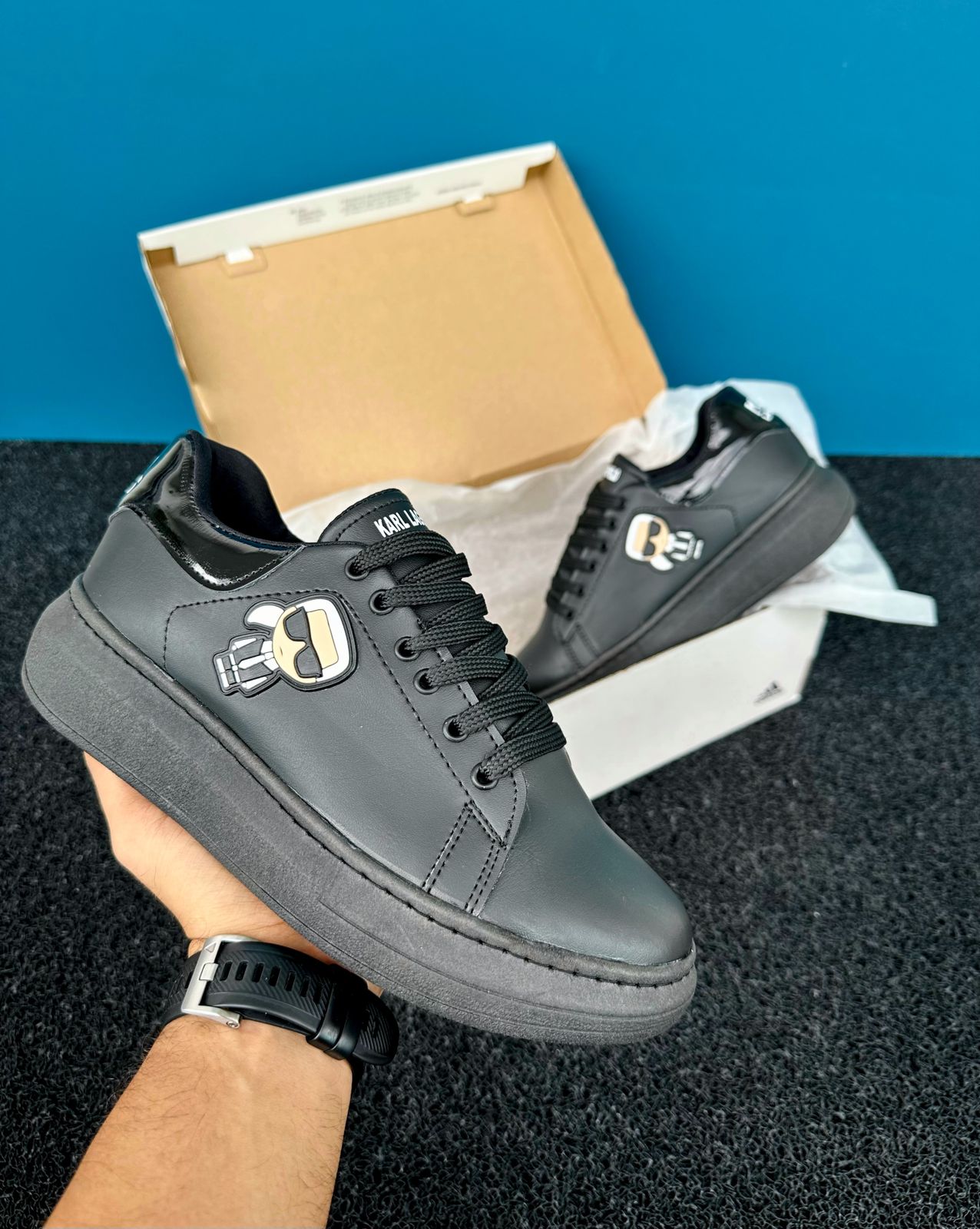 CASUAL KARL LAGERFELD UNISEX