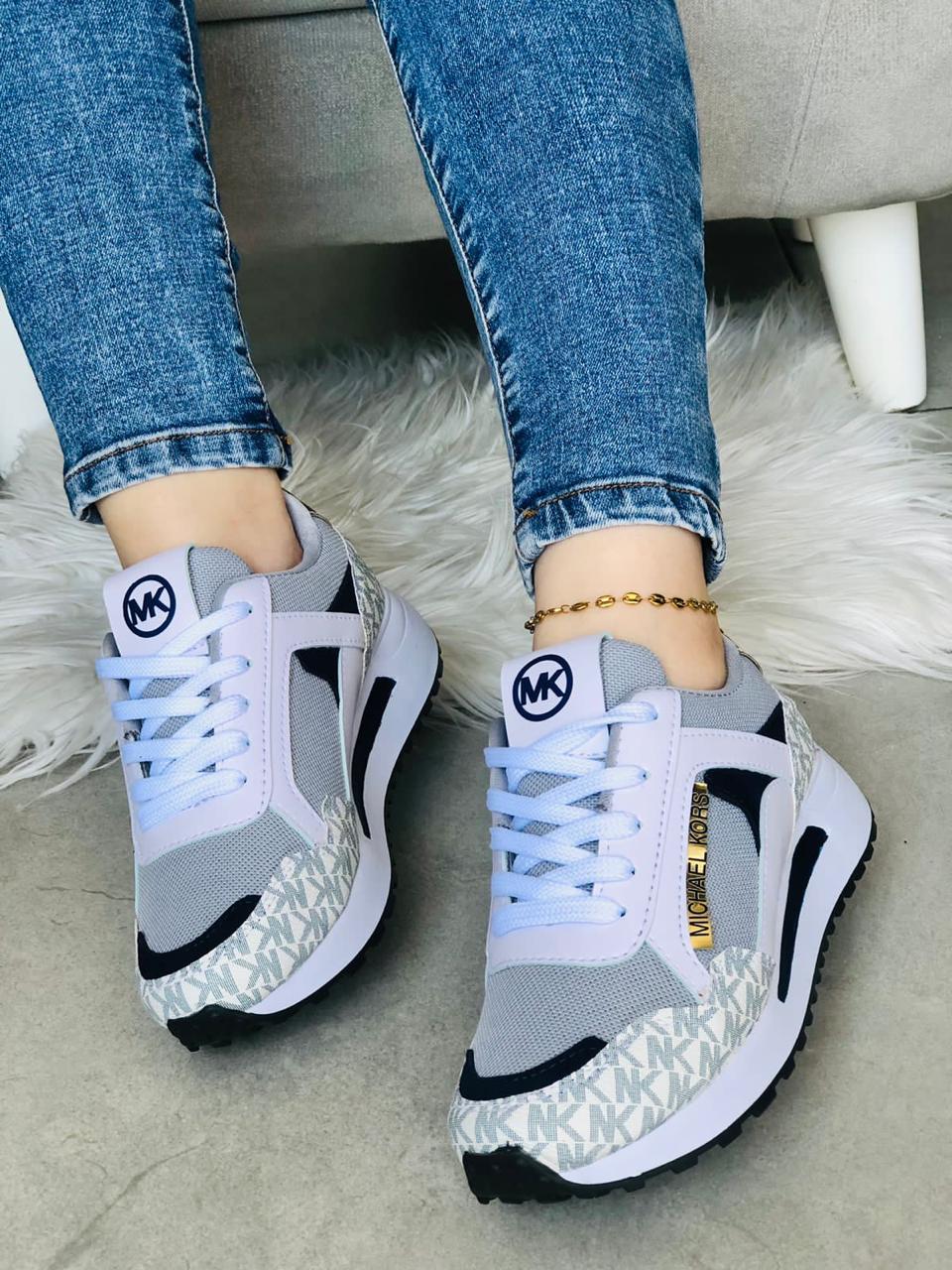 Tenis Michael Kors dama extra cómodos